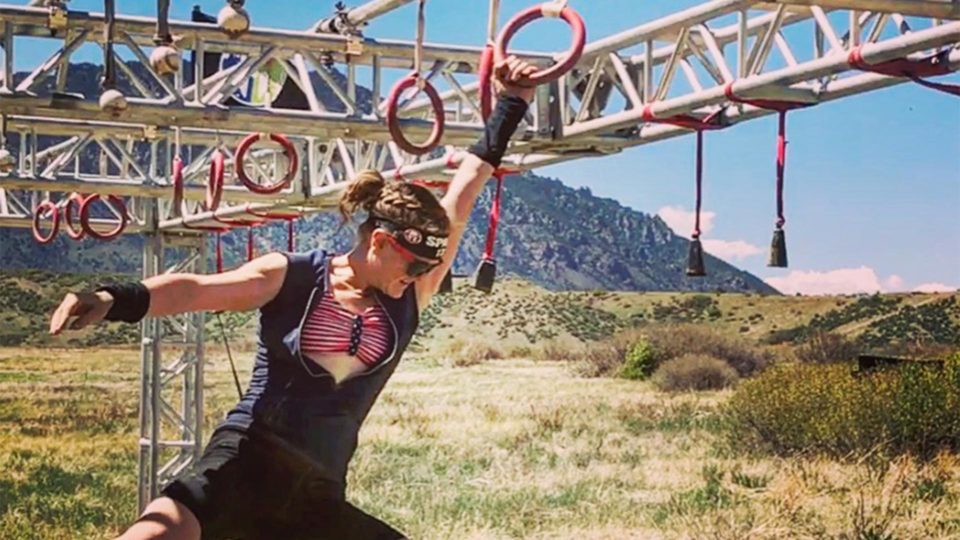 personal trainer kim galbreath doing an obstacle course